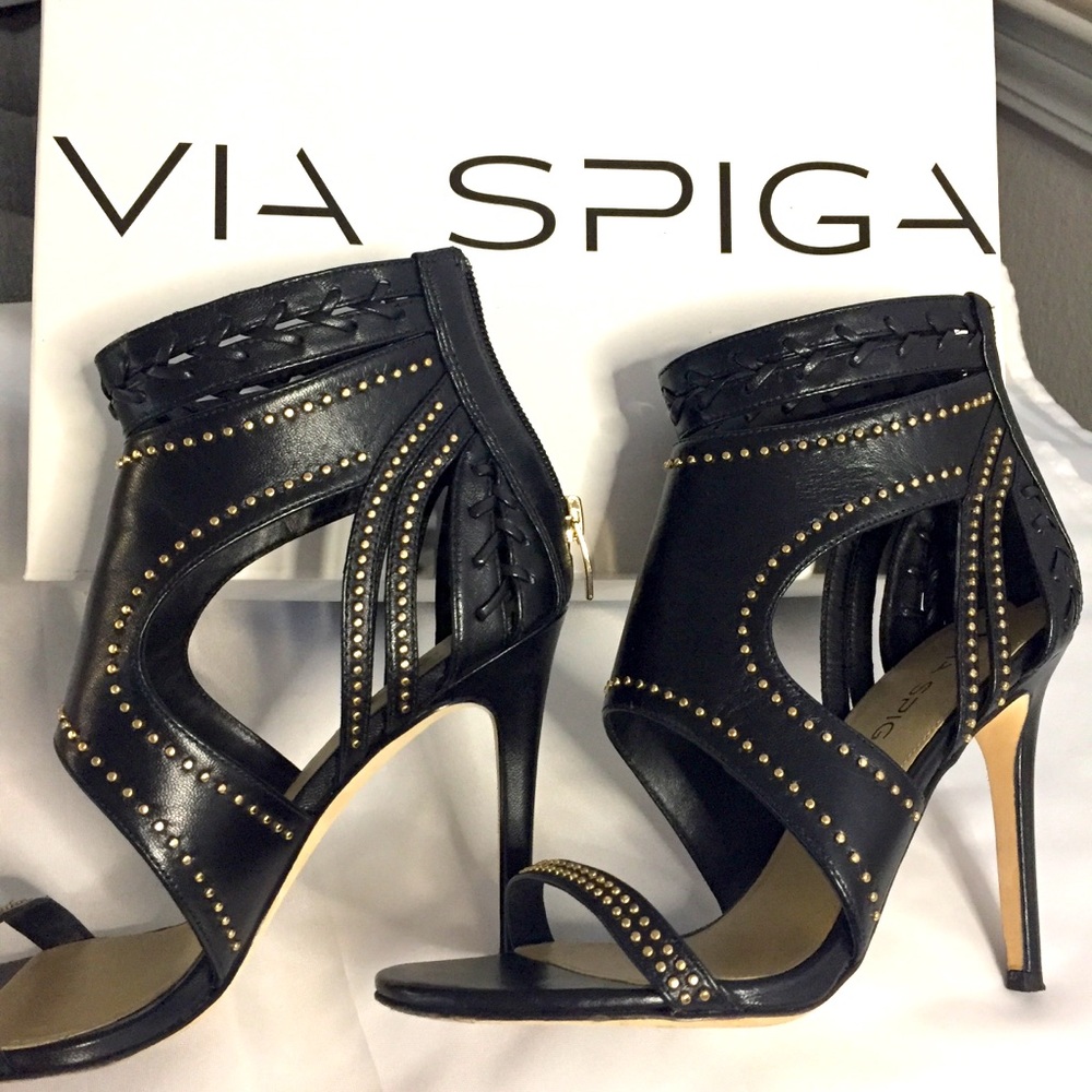 Via Spiga Black Studded Heels 6.5 - Picture 3 of 3